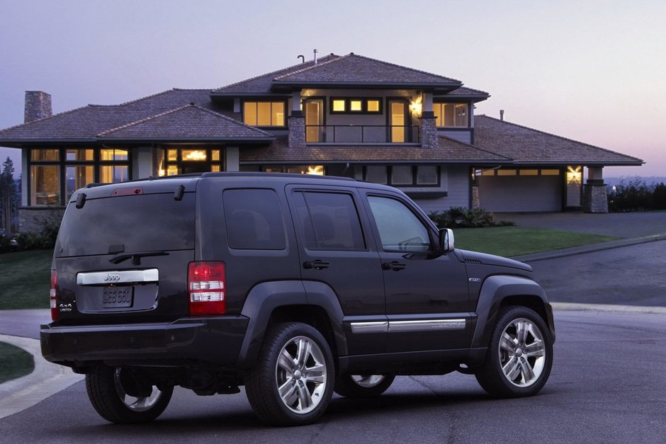 Jeep opreste productia modelului Liberty / Cherokee