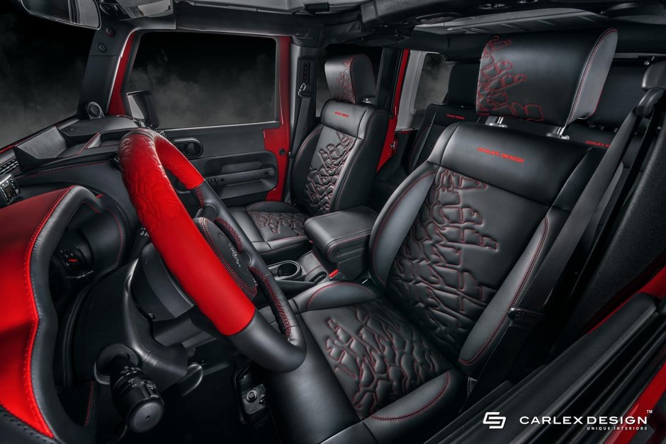 Jeep Wrangler cu interior Carlex