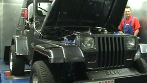 Jeep Wrangler cu motor Viper V10 Twin-Turbo