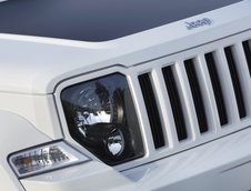 Jeep Wrangler si Liberty Arctic