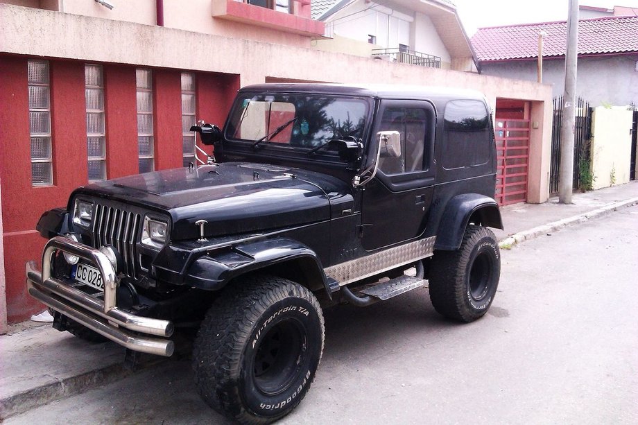 Jeep Wrangler YJ