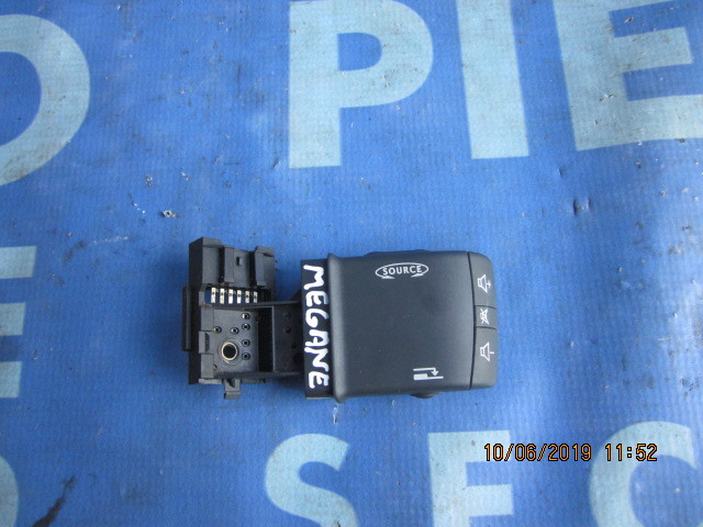 Joystick casetofon Renault Megane; 8200103769