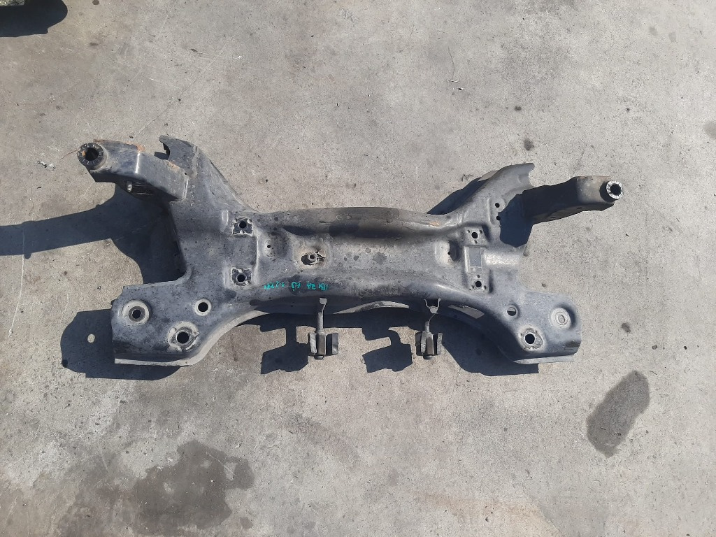 Jug cadru motor 1.2 tdi seat ibiza 6j