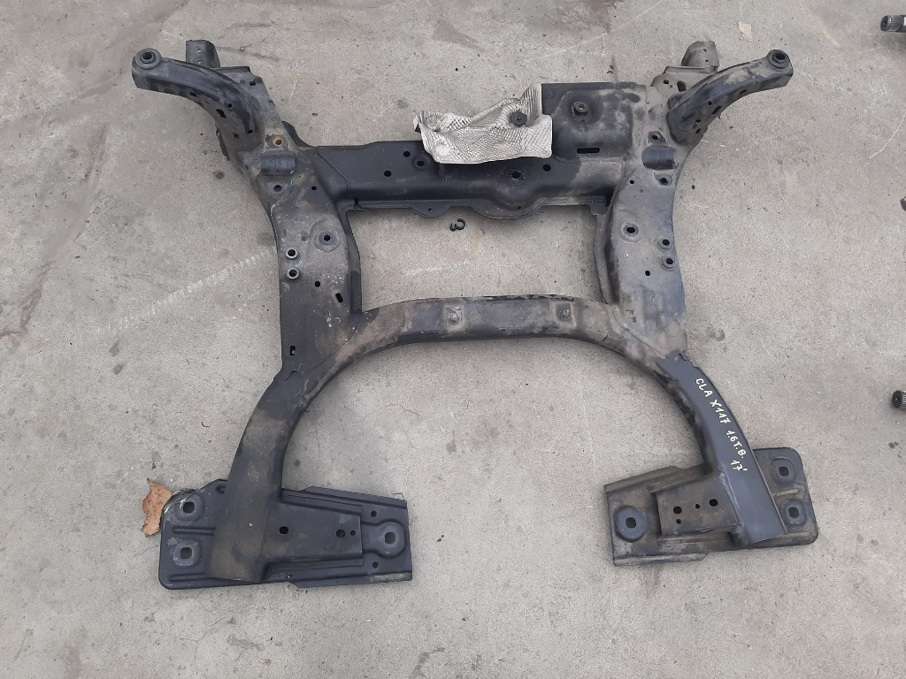 Jug cadru motor 1.6b 270910 mercedes cla x117 2017