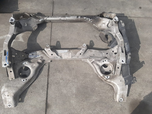 Jug cadru motor 2.0 d 204d4 bmw seria 3 e90 320