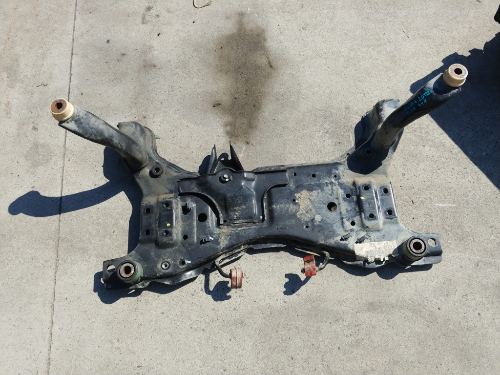 Jug cadru motor 2.0 tdci txda ford kuga 1 4x4