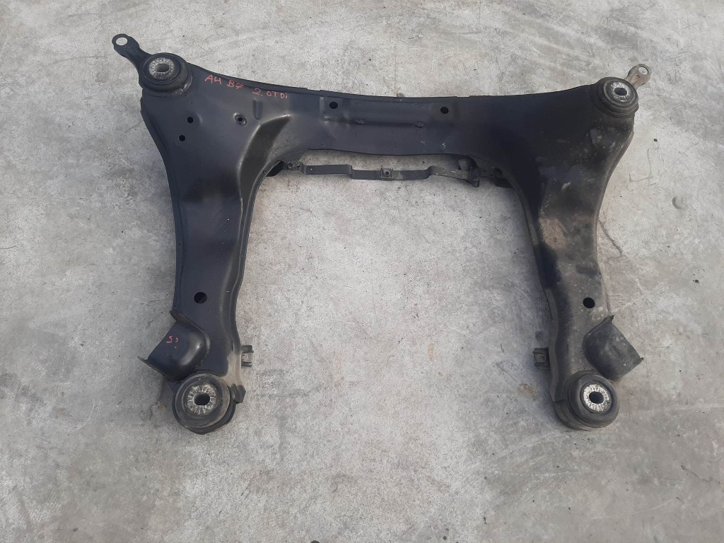 Jug cadru motor 2.0 tdi audi a4 b7 2004-2008