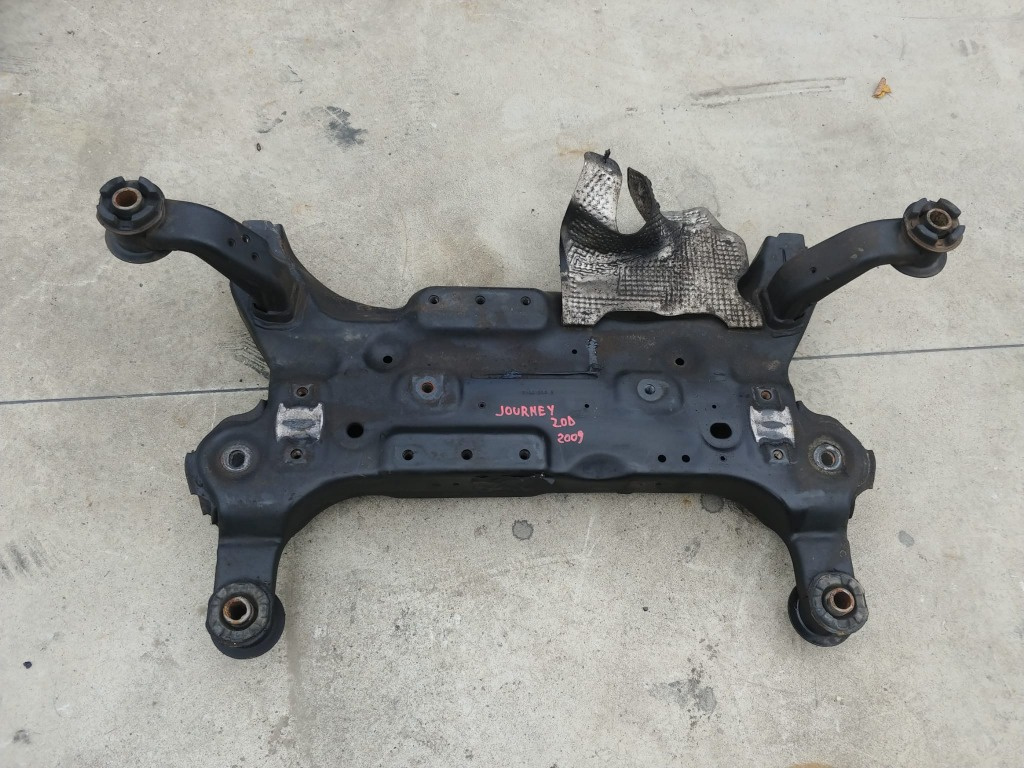 Jug cadru motor 2.0crd dodge journey 2009