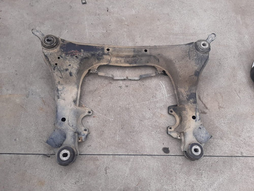 Jug cadru motor 3.0 tdi audi a4 b7