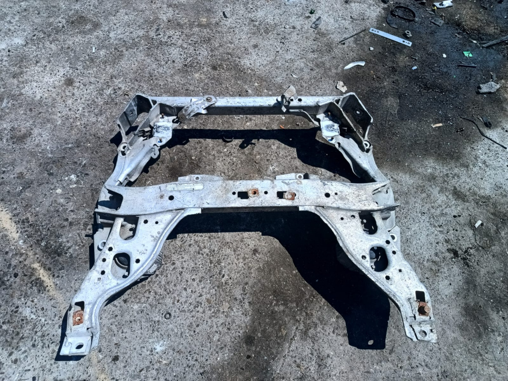 Jug cadru motor BMW Seria 3 E90 [2004 - 2010]