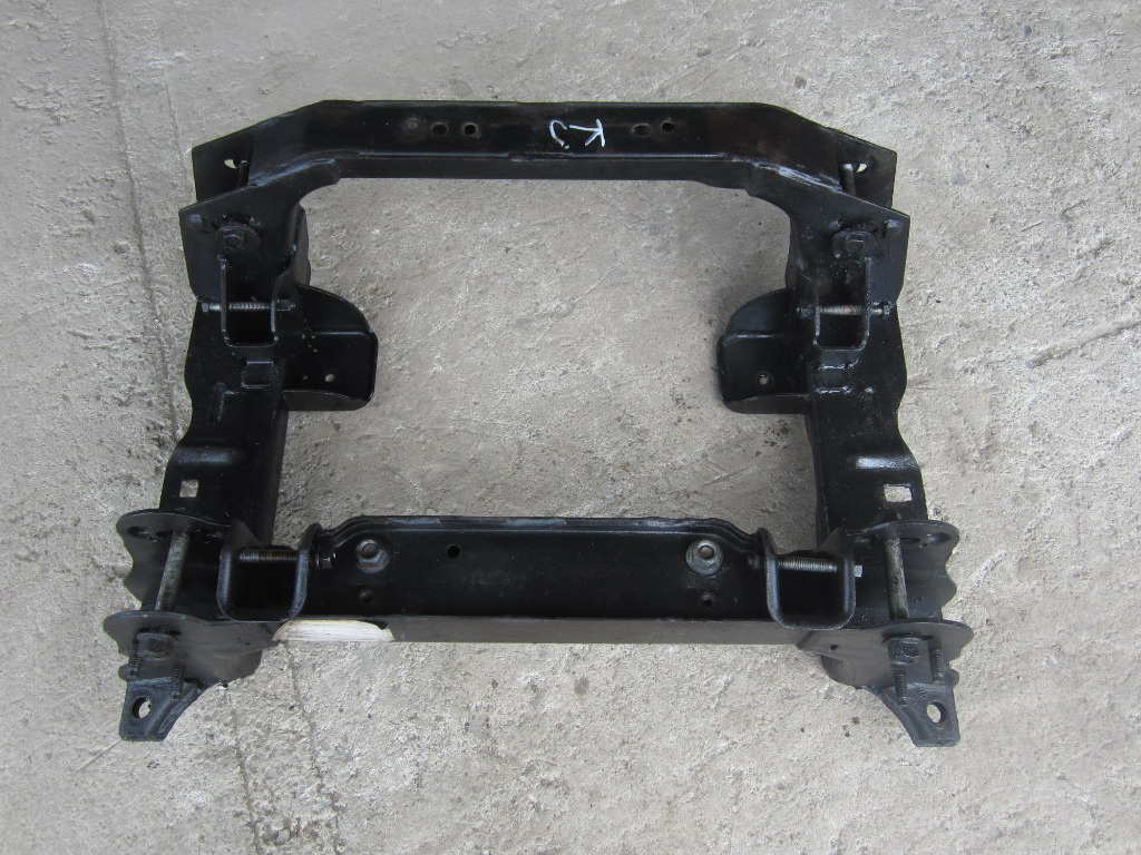 JUG / CADRU MOTOR JEEP CHEROKEE KJ LIBERTY 2.8 CRD 4x4 FAB. 2001 - 2008 ⭐⭐⭐⭐⭐