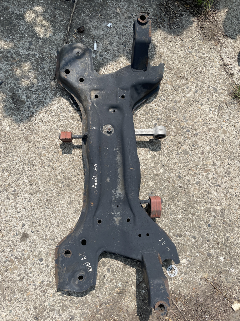 Jug motor Audi A1 1.6 Motorina 2011, -