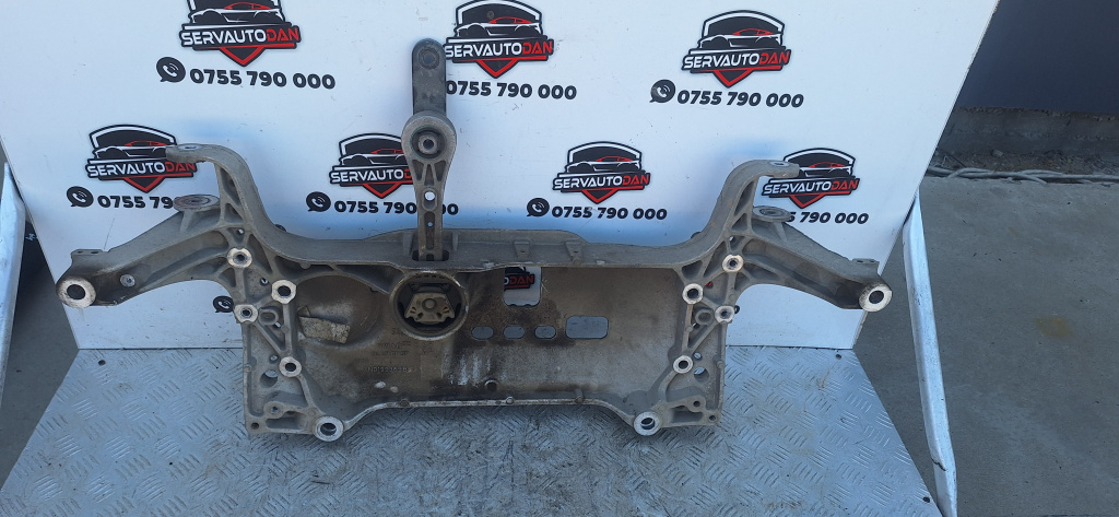 Jug motor Audi Q3 (2011-2017) [8U] 2.0 Motorina 2015, 7N0199369B