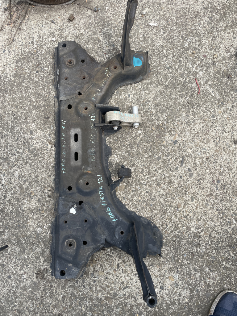 Jug motor Ford Fiesta 1.2 Benzina 2012, -