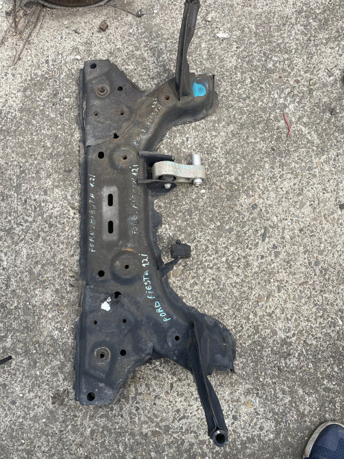 Jug motor Ford Fiesta 1.2 Benzina 2012, -