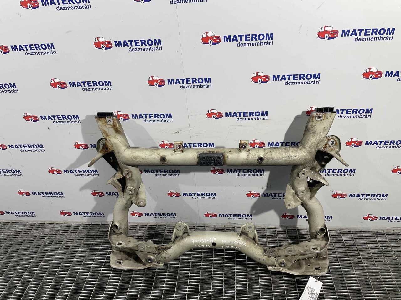JUG MOTOR MERCEDES E-CLASS 3.0 CDI - (2009 2013)