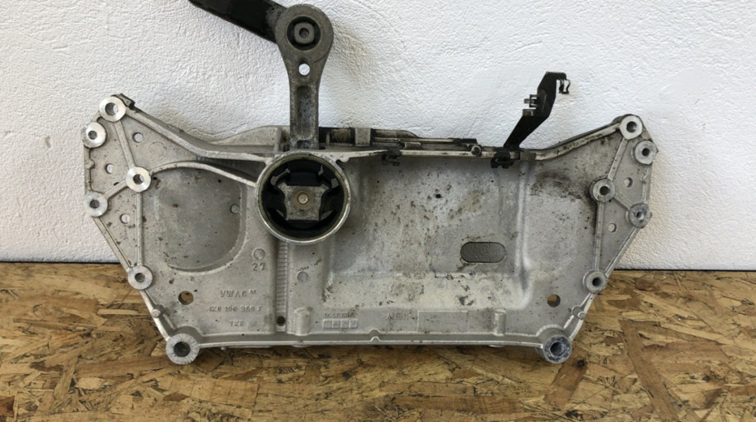 Jug motor punte fata VW Golf 6 sedan 2009 (1K0199369F)