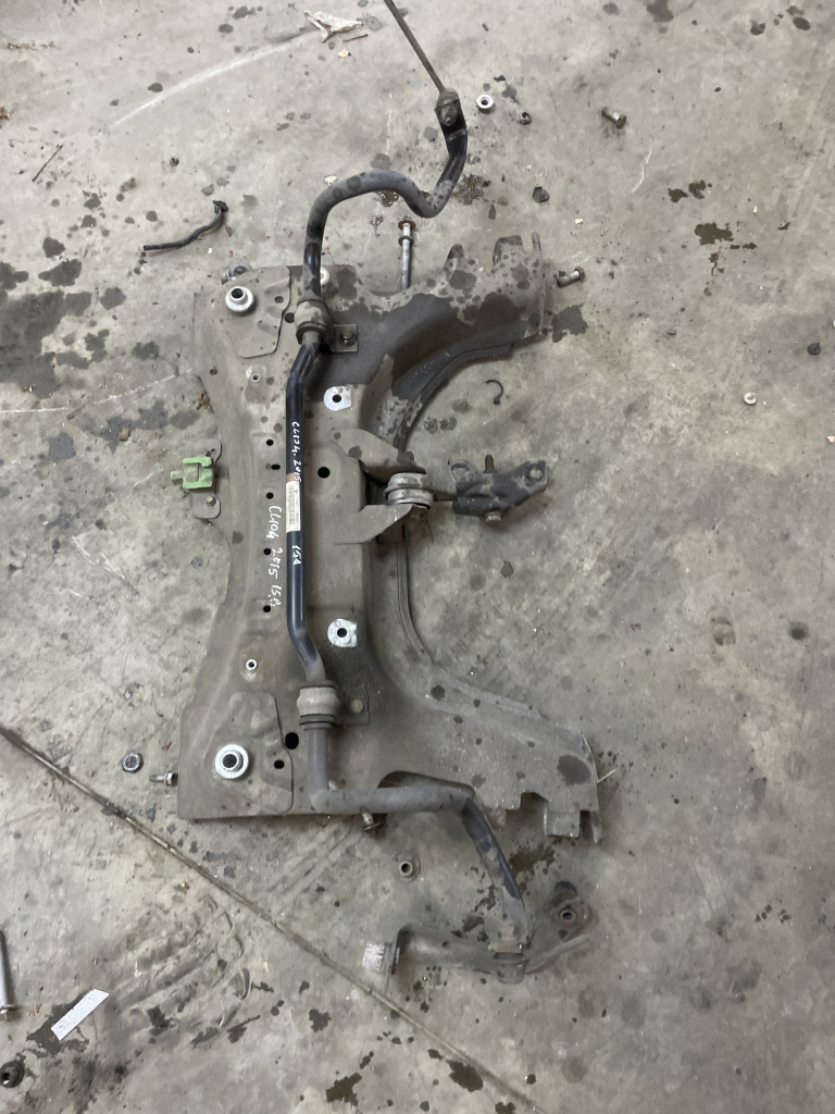 Jug motor Renault Clio 4 1.5 Motorina 2015, PARTE SPATE