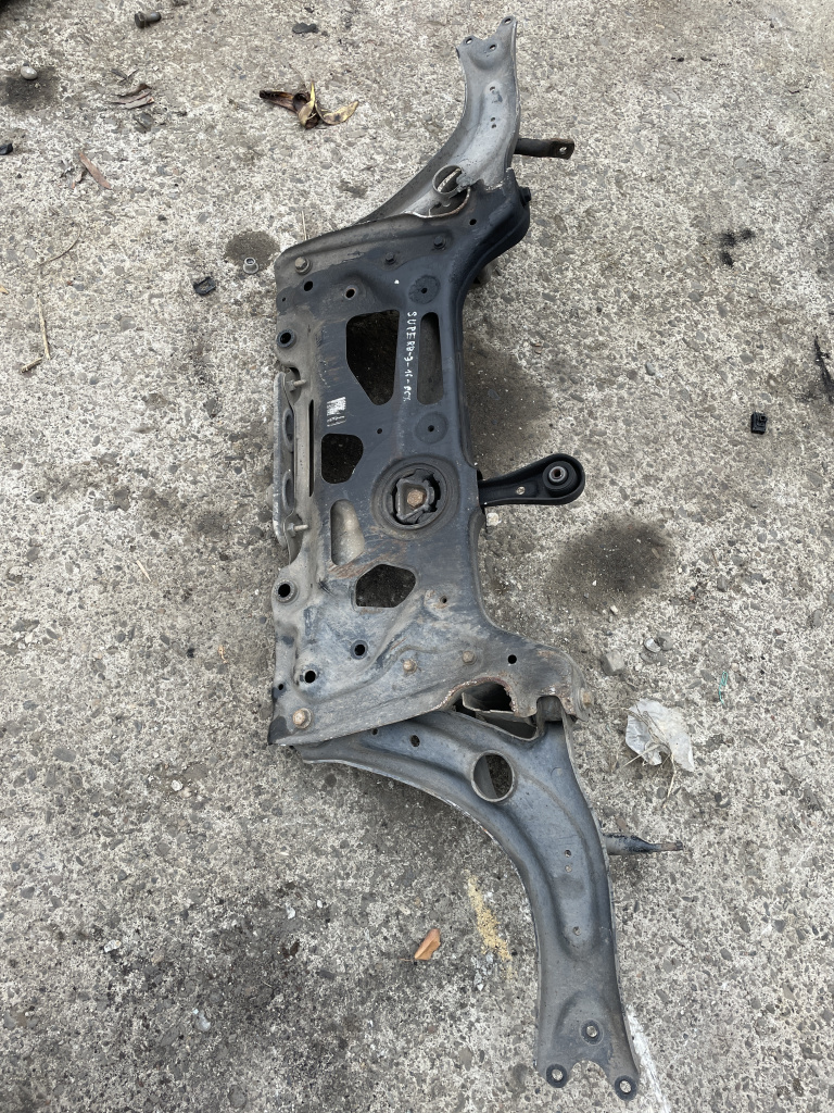 Jug motor Skoda Superb 3 1.6 Motorina