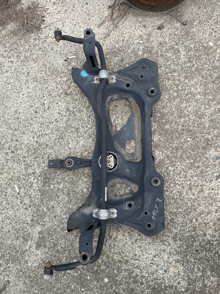 Jug motor Volkswagen Golf 7 2.0 Motorina 2015, -