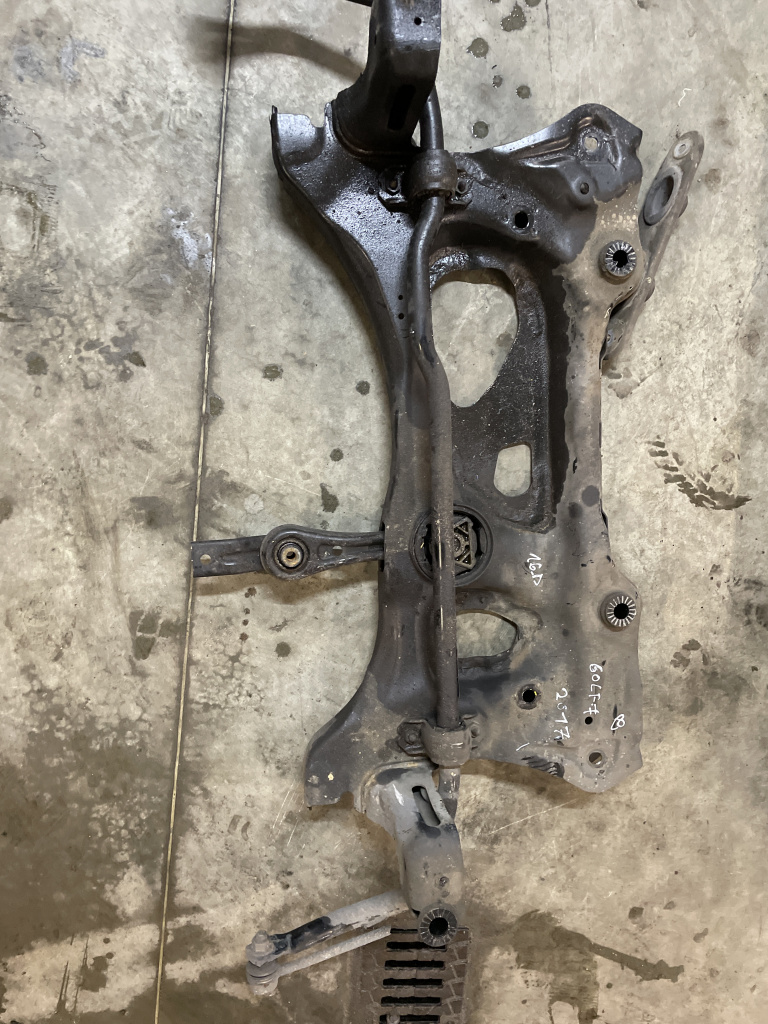 Jug motor Volkswagen Golf 7 Break 1.6 Motorina 2015, -
