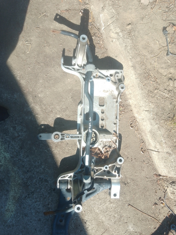 Jug motor Volkswagen Passat CC 2.0 Motorina 2013