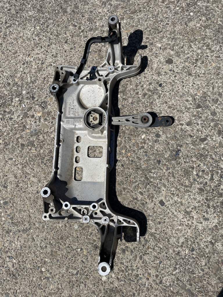Jug motor Volkswagen Sharan 2.0 Motorina 2012, -