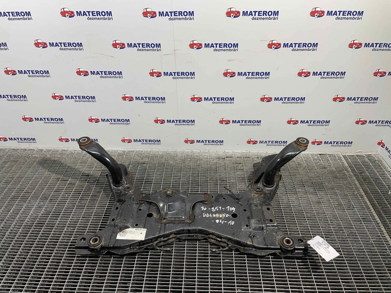 JUG MOTOR VOLVO V50 2.4 D - (2004 2010)