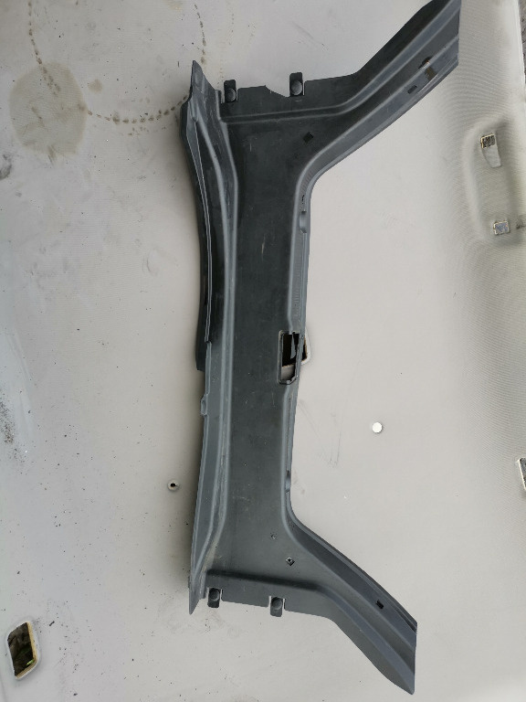 K1079 PLASTIC INTERIOR PORTBAGAJ A2096902953 CLK COUPE C209 W209 2002.....2009