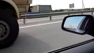 KAMAZ vs FORD FOCUS. 160km_h!!!!!