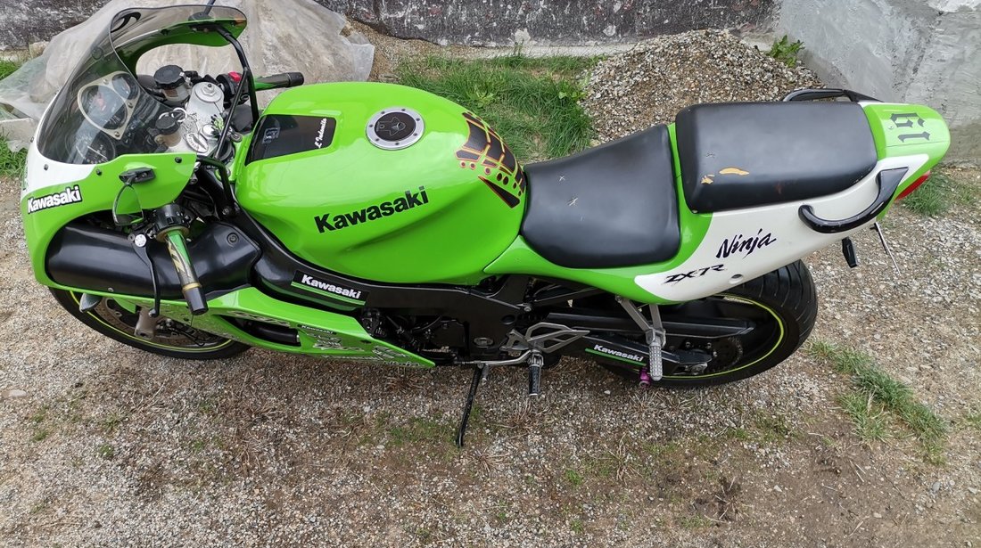 KAWASAKI NINJA ZX 7 r variante MOTO/AUTO