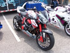 Kawasaki Z1000 by Gator Customs