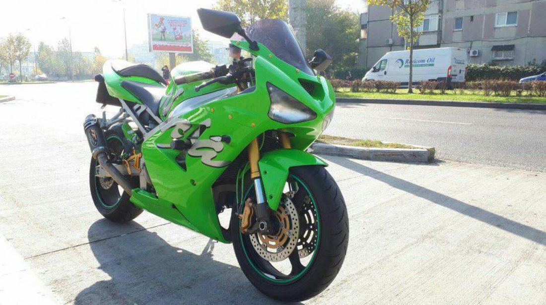 Kawasaki ZX6R 636 2004