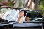 Kayslee Collins si Jaguar E-Type