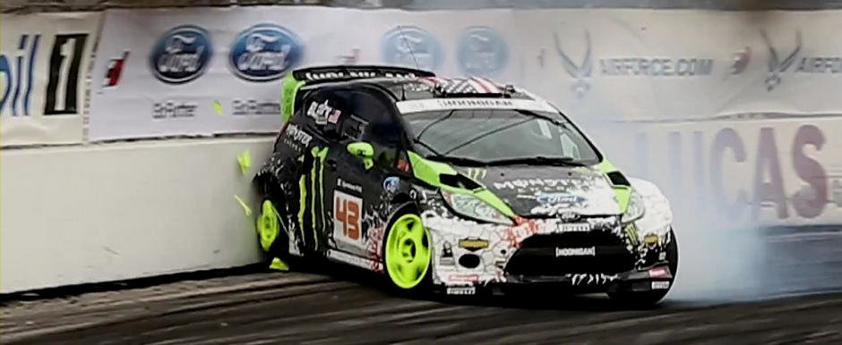 Ken Block ne arata ca nimeni nu-i perfect. Americanul a dat recent cu janta de gard Ken Block ne arata ca nimeni nu-i perfect. Americanul a dat recent cu janta de gard