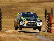 Ken Block se pregateste de 100 Acre Wood Rally