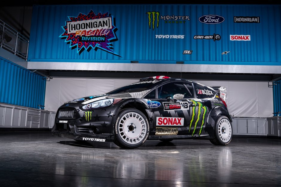 Ken Block si-a scos la vanzare vechile masini. Multe au fost folosite in seria Gymkhana