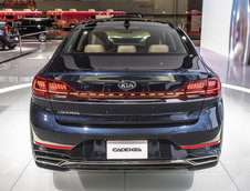 Kia Cadenza - Poze Reale