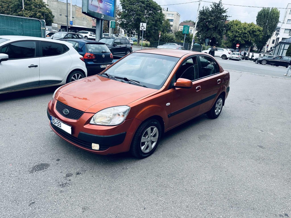 Kia Rio 1.4Benzina ~ 143000Km ~ A/C Geamuri+Oglinzi Electrice 2008