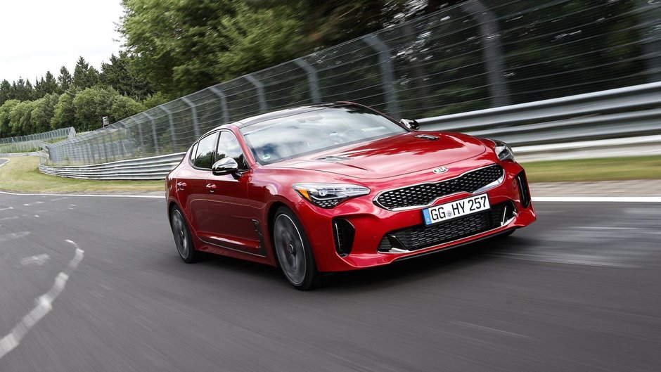 Kia Stinger pe Nurburgring