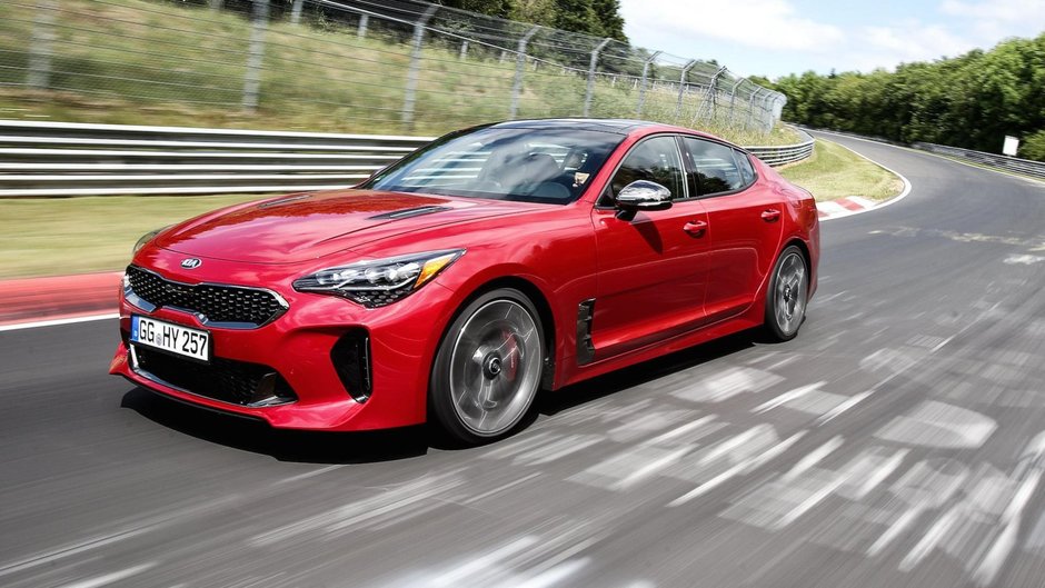 Kia Stinger pe Nurburgring