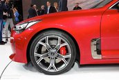 Kia Stinger- Poze reale