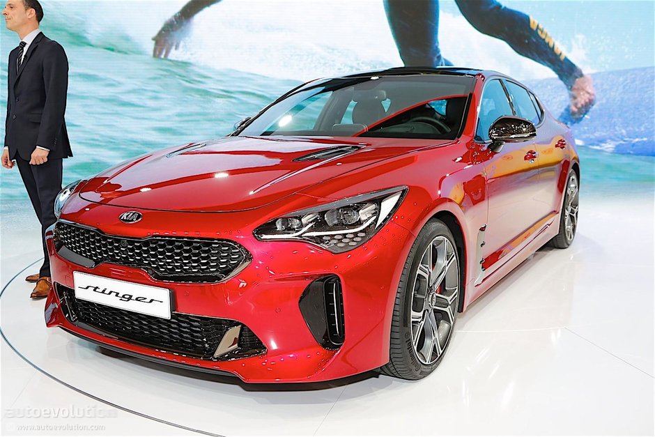 Kia Stinger- Poze reale