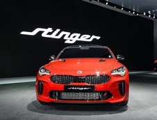 Kia Stinger - Poze Reale