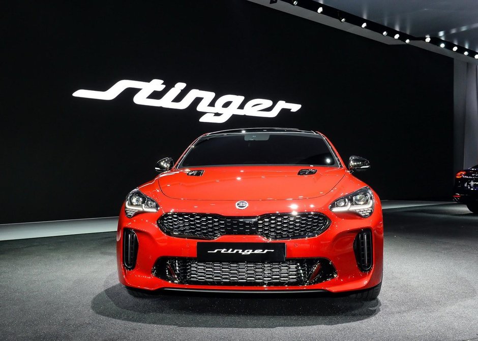 Kia Stinger - Poze Reale