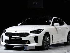 Kia Stinger - Poze Reale