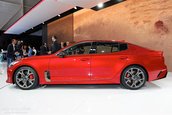 Kia Stinger- Poze reale