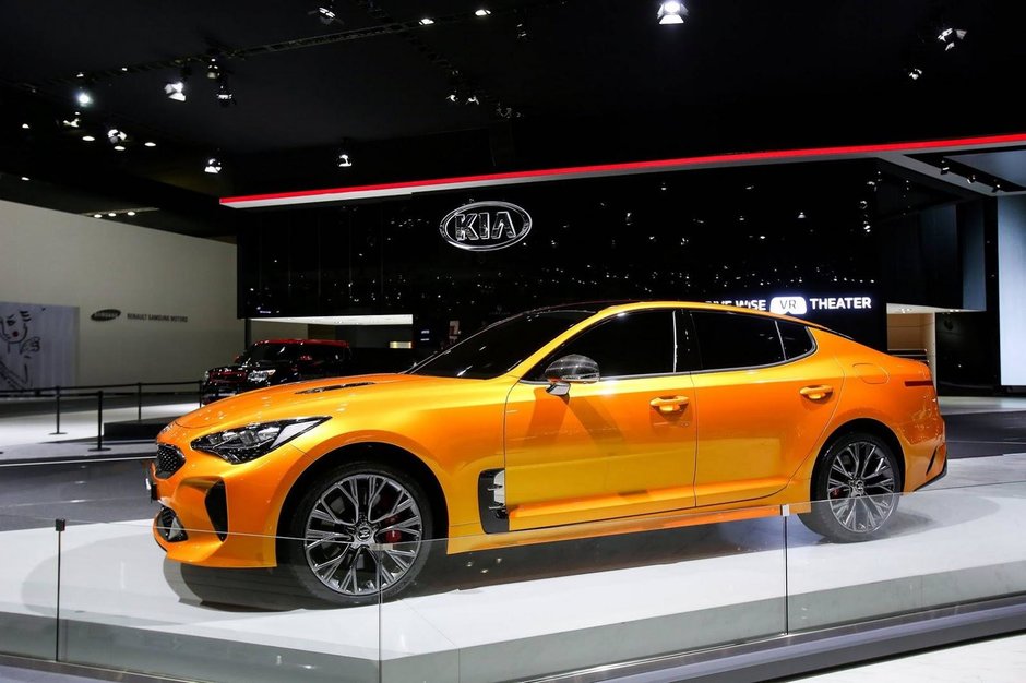 Kia Stinger - Poze Reale