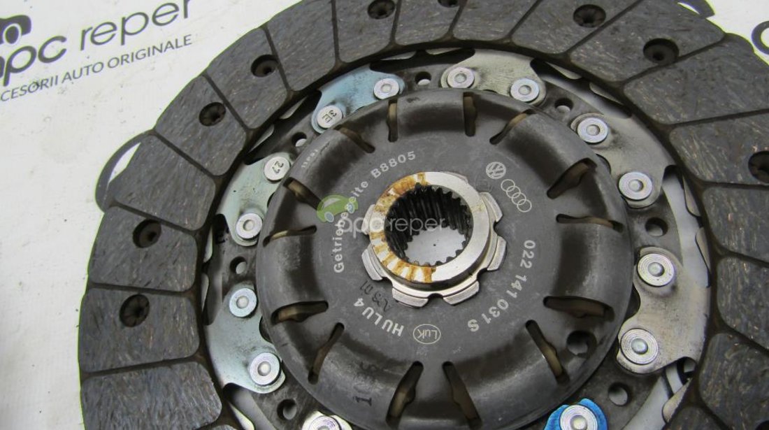Kit ambreaj Disc + placa Audi A3 8V - VW Golf 7 cod 022141031S - 04L144025