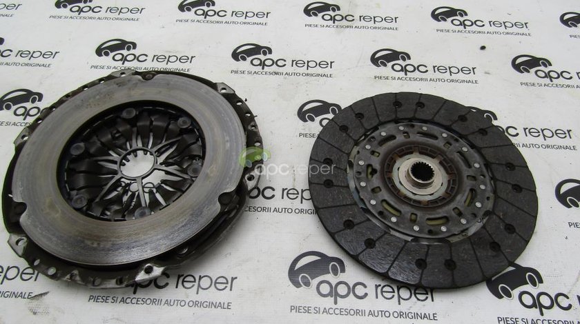 Kit ambreaj Disc + placa Audi A3 8V - VW Golf 7 cod 022141031S - 04L144025